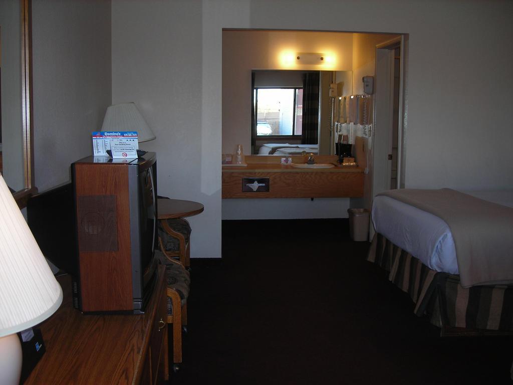 Cozy Inn คอร์เทซ ภายนอก รูปภาพ