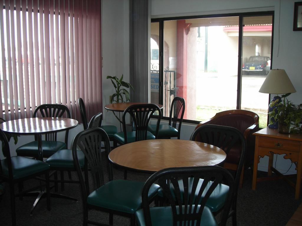 Cozy Inn คอร์เทซ ภายนอก รูปภาพ